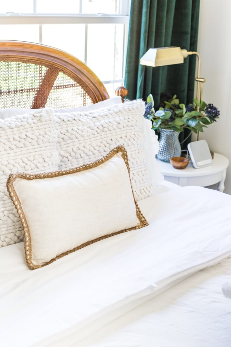 38 Essentials for the Perfect Guest Bedroom