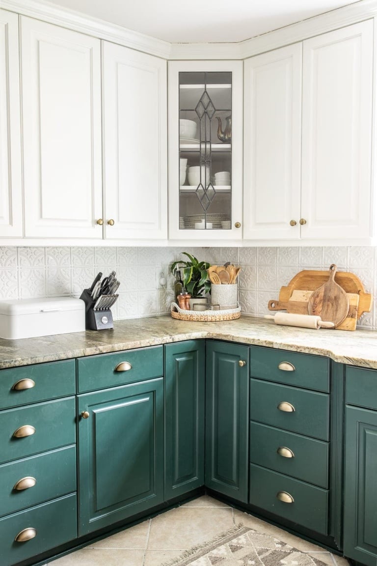 Simplified Decorating: How to Decorate Kitchen Countertops