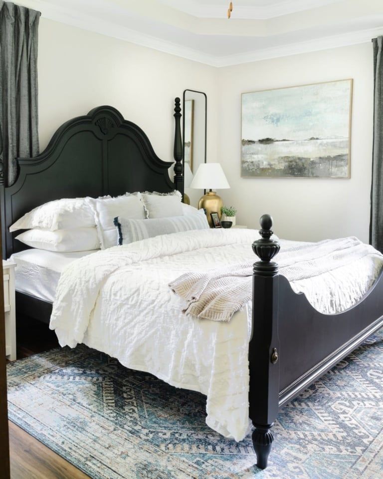 10 Small Bedroom Ideas to Make Your Space Feel Bigger