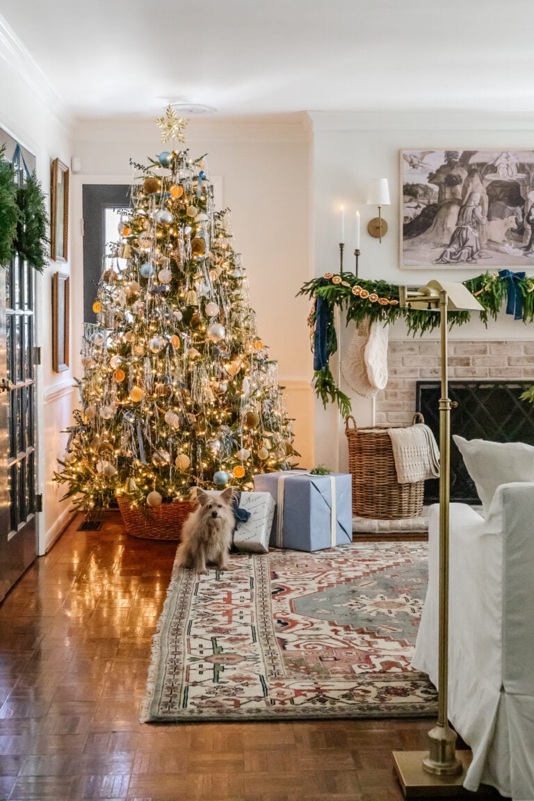 13 Cozy Christmas Living Room Decor Ideas