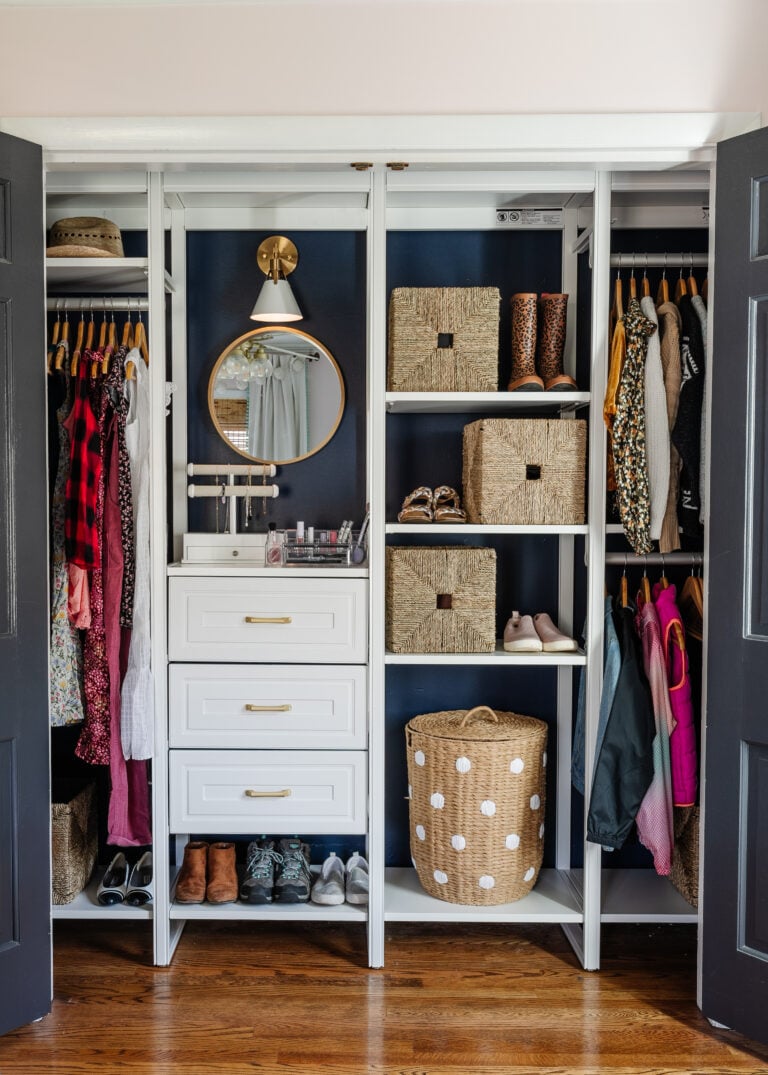 10 Small Closet Organizing Ideas for Girls