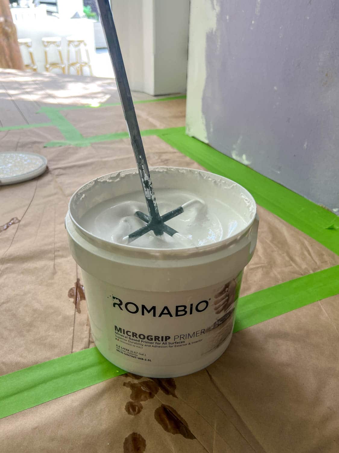 mixing Romabio microgrip primer with water